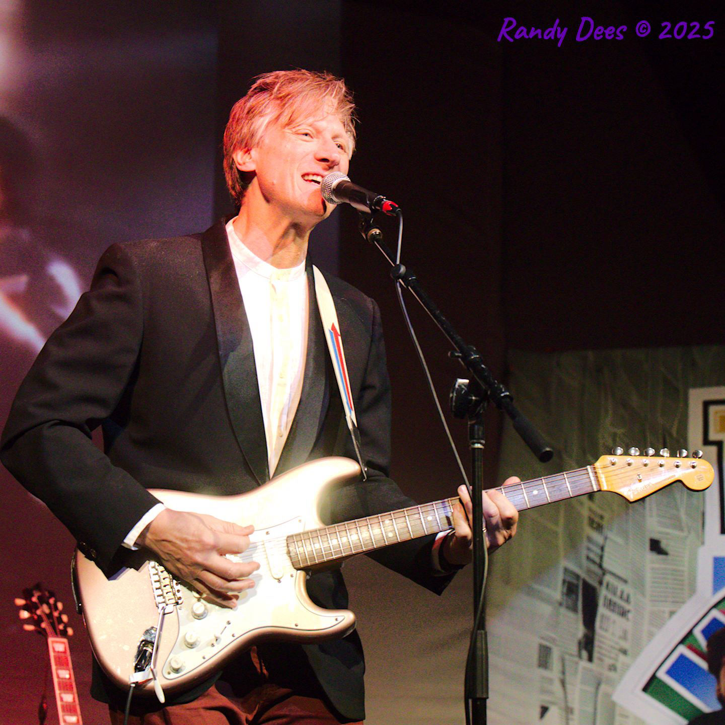 The Traveling Wilburys & Beyond