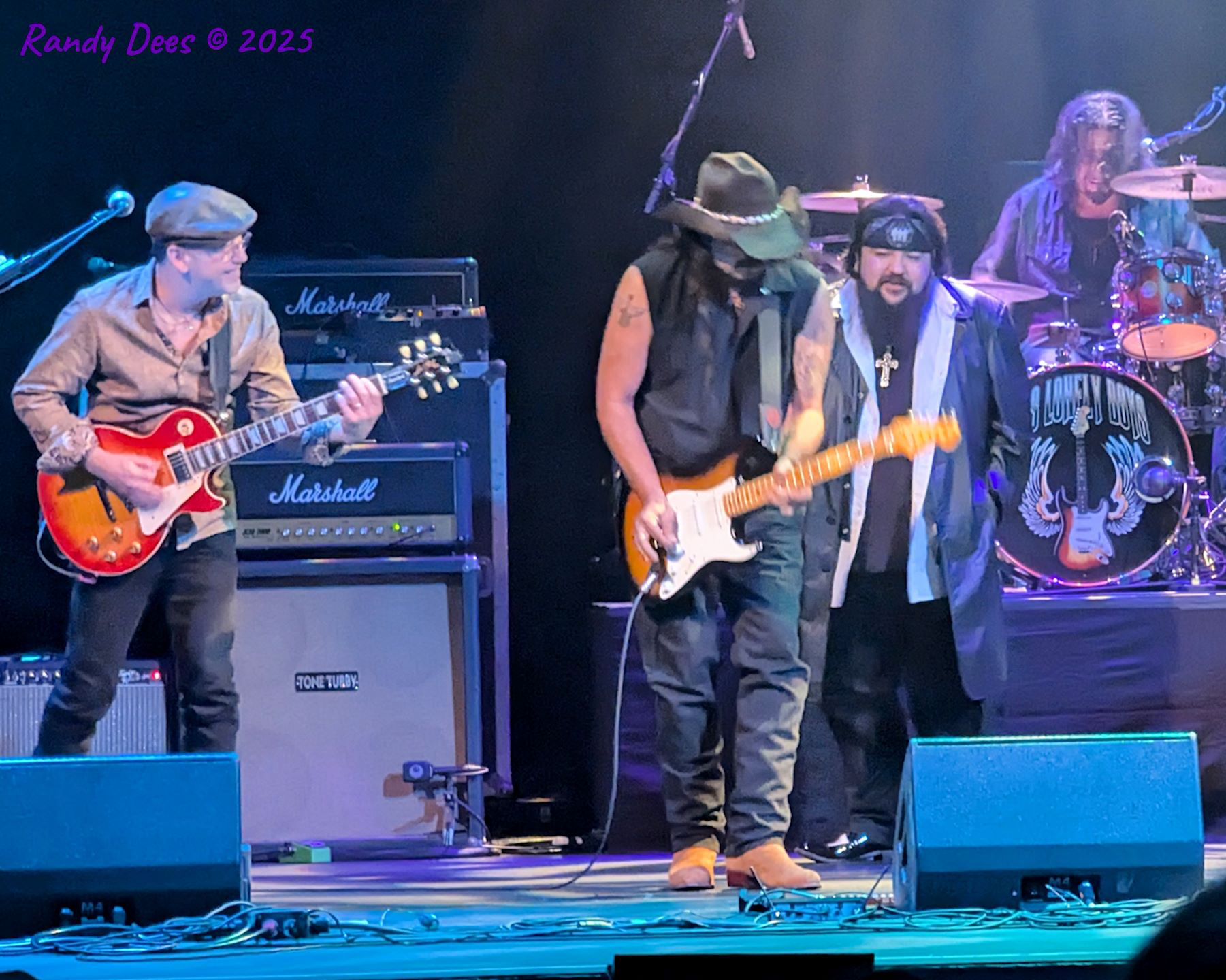 Los Lonely Boys / Del Castillo