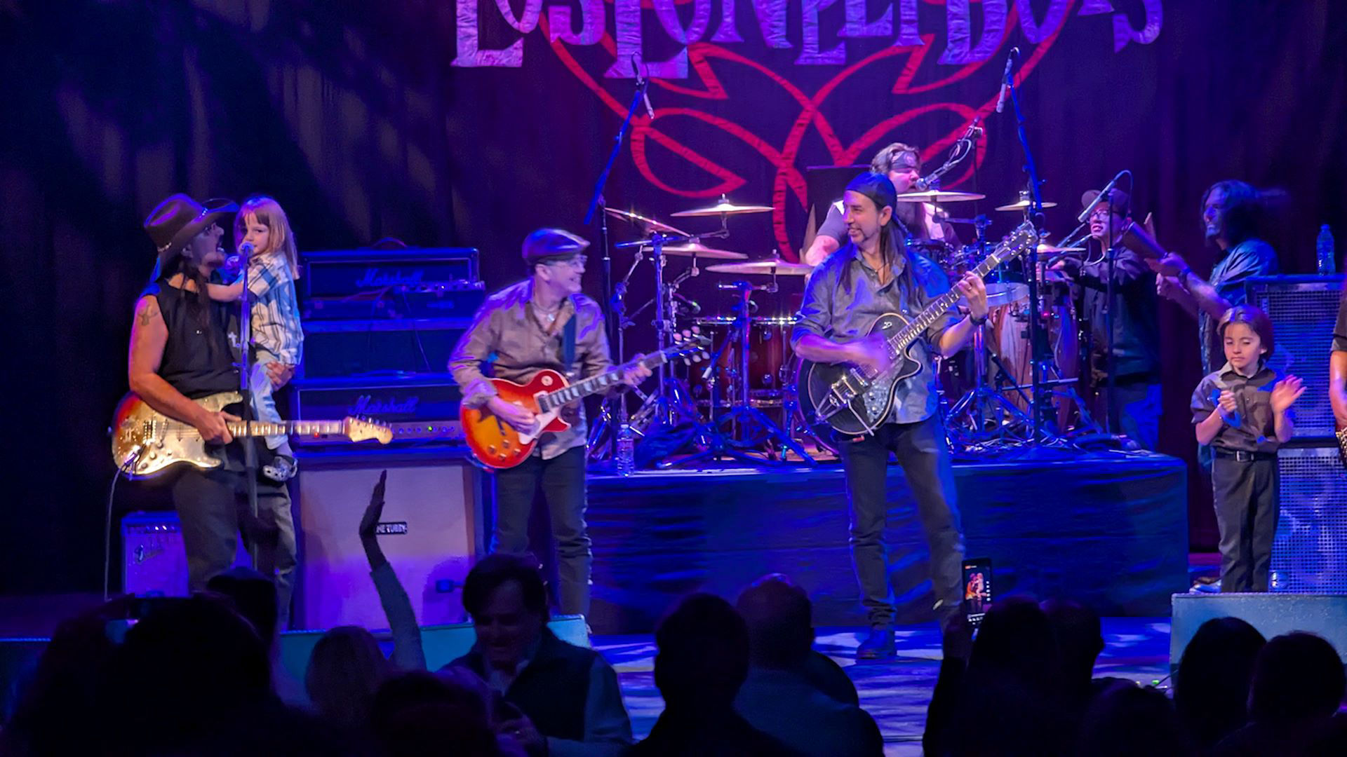 Los Lonely Boys / Del Castillo